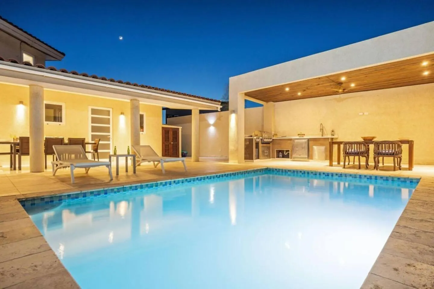 פאלם ביץ' Villa Sol Y Luna - Near Malmok Beach By Lucha